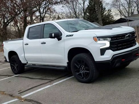 New 2025 Chevrolet Silverado 1500 LT Trail Boss w/ Convenience Package II image 94