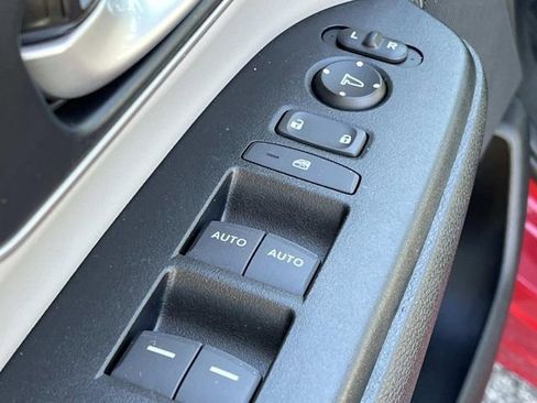 Used 2021 Honda CR-V EX-L image 29