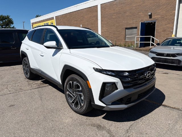New 2026 Hyundai Tucson SEL Plus AWD/4WD image 18