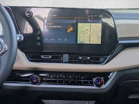 New 2026 Chevrolet Equinox ACTIV image 13