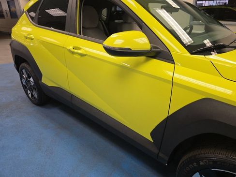 Used 2024 Hyundai Kona SEL AWD/4WD image 5