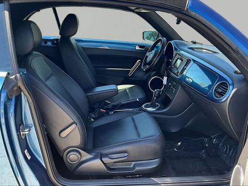 Used 2016 Volkswagen Beetle 1.8T S FWD image 26