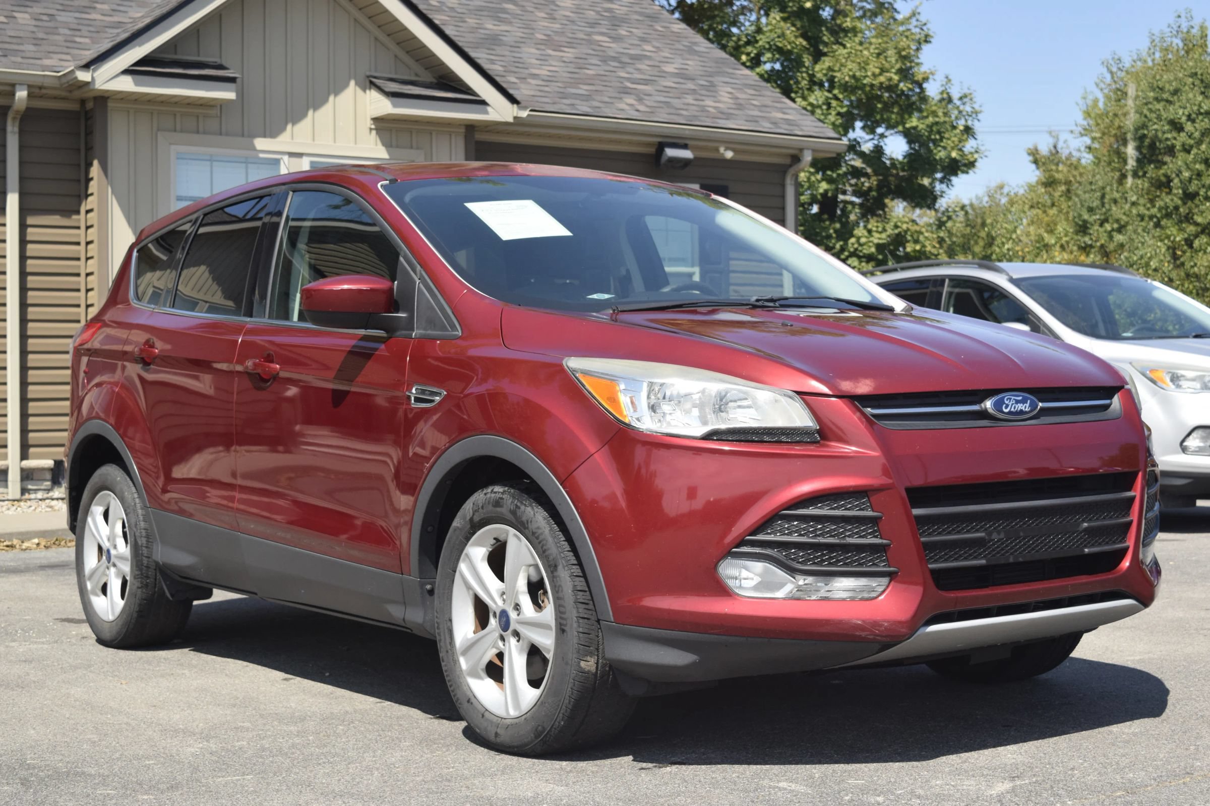 Used 2014 Ford Escape SE FWD image 1