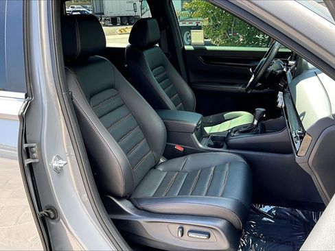 Used 2025 Honda CR-V Sport Touring image 7