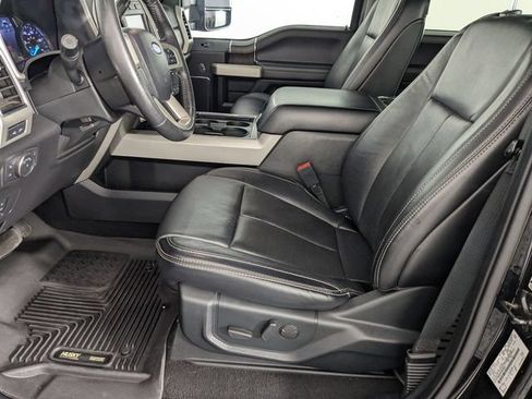 Used 2020 Ford F250 Lariat w/ Lariat Value Package AWD/4WD image 13