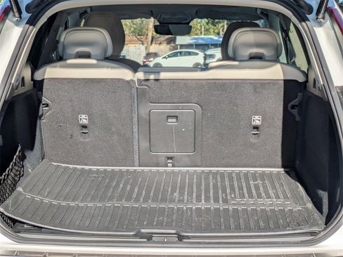 Certified 2025 Volvo XC60 T8 Core w/ Protection Package Premier image 13