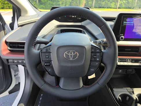 New 2026 Toyota Prius Plug-In Hybrid FWD image 28