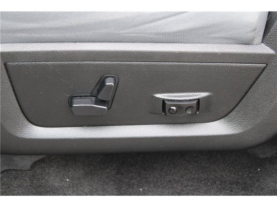 Used 2018 RAM 1500 Big Horn AWD/4WD image 14