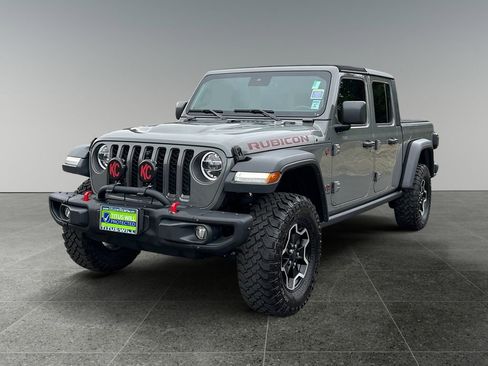 Used 2020 Jeep Gladiator Rubicon image 3
