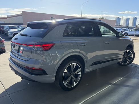 Used 2024 Audi Q4 e-tron Premium Plus w/ Premium Plus image 4