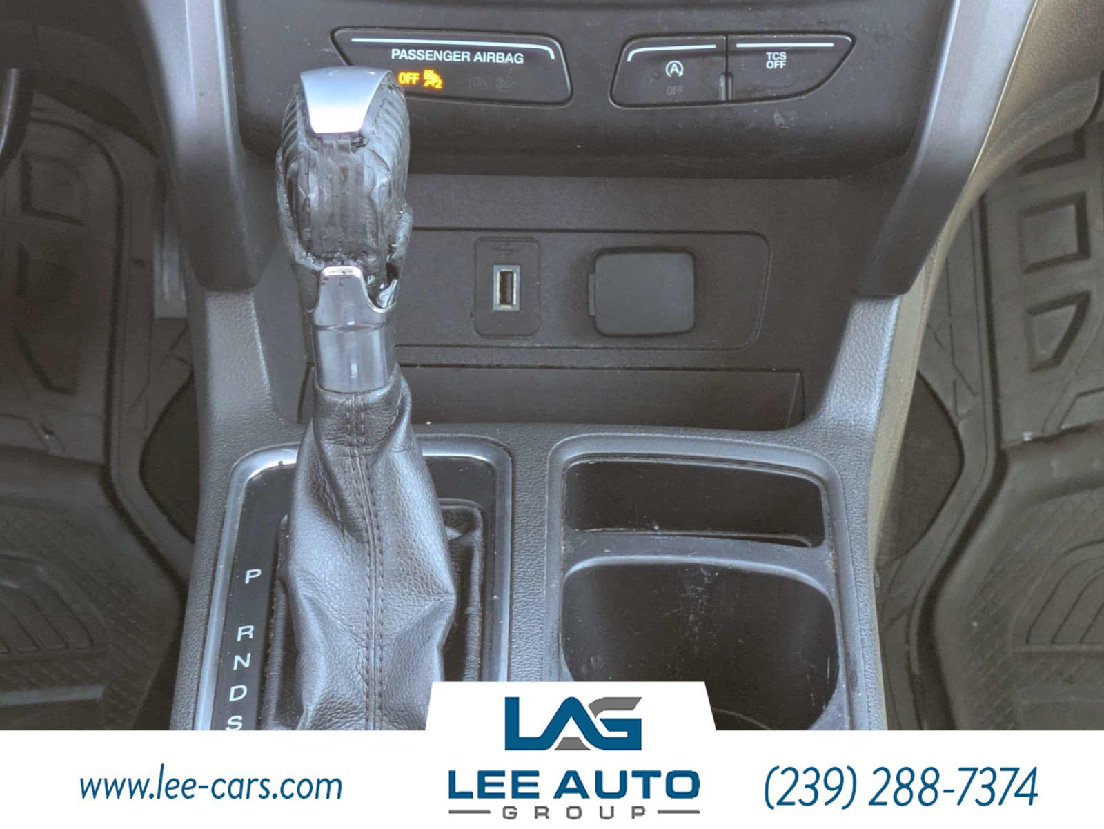 Used 2017 Ford Escape SE FWD image 16