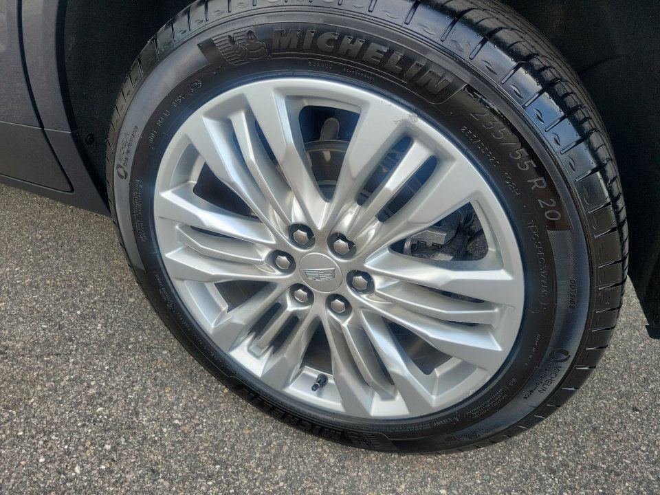 Used 2019 Cadillac XT5 Premium Luxury FWD image 27