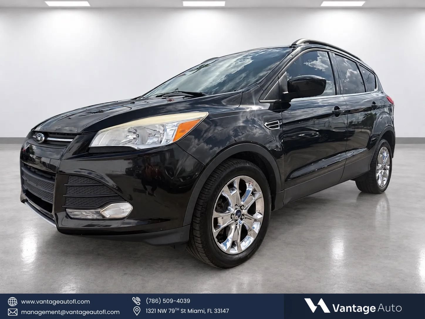 Used 2014 Ford Escape SE w/ Equipment Group 201A FWD image 1
