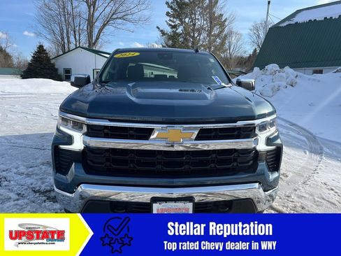 Used 2024 Chevrolet Silverado 1500 LT image 3