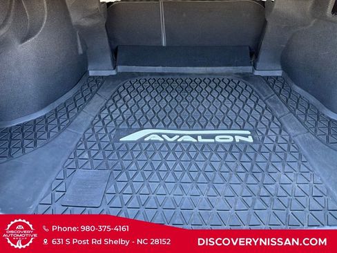 Used 2020 Toyota Avalon Limited w/ Advanced Safety Package image 36