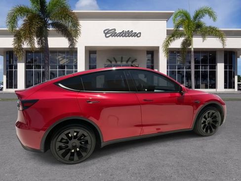 Used 2021 Tesla Model Y 2WD image 15