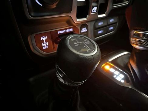 Used 2025 Jeep Wrangler Unlimited Rubicon 4xe w/ Convenience Group image 44