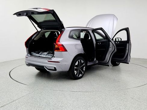New 2026 Volvo XC60 B5 Plus w/ Protection Package Premier image 11