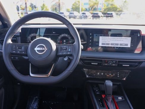 New 2025 Nissan Kicks SR image 22