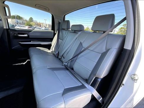 Used 2018 Toyota Tundra Limited w/ Limited Premium Package AWD/4WD image 19