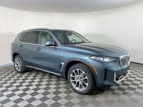 Used 2026 BMW X5 sDrive40i w/ Premium Package RWD image 6