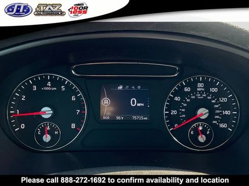 Used 2017 Kia Sorento LX image 19