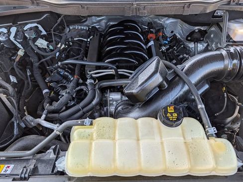 Used 2024 Ford F150 Lariat AWD/4WD image 32