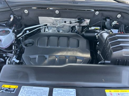 Used 2026 Volkswagen Atlas Cross Sport SE image 20