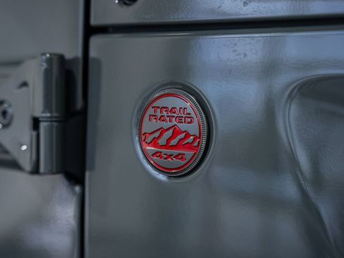 New 2026 Jeep Wrangler Unlimited Rubicon image 12