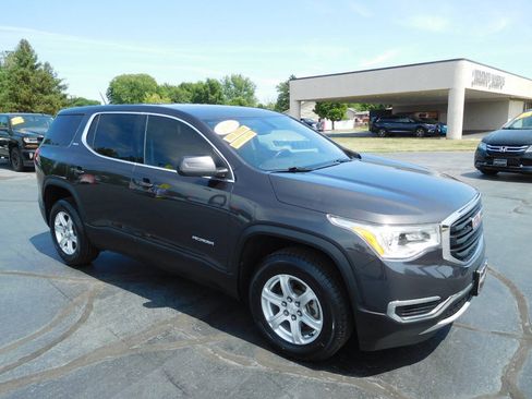 Used 2019 GMC Acadia SLE FWD image 4