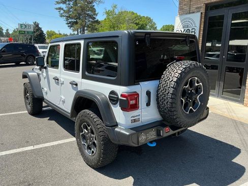 Used 2023 Jeep Wrangler Unlimited Rubicon 4xe w/ Cold Weather Group AWD/4WD image 3