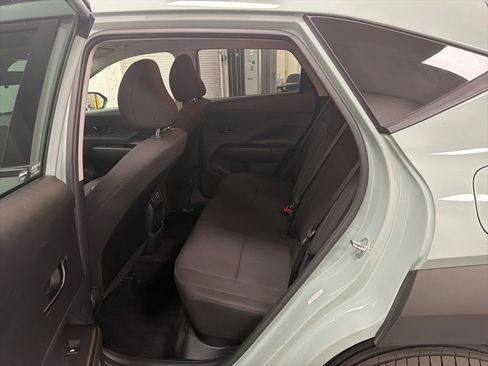 Used 2024 Hyundai Kona SEL AWD/4WD image 10