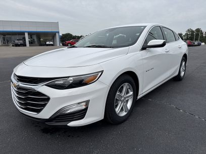 Used 2024 Chevrolet Malibu LS w/ Driver Confidence Package