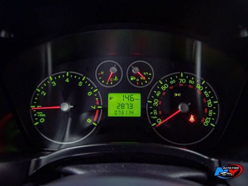 Used 2011 Ford Transit Connect XLT Premium image 10