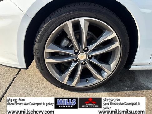 Used 2024 Chevrolet Malibu LT FWD image 9