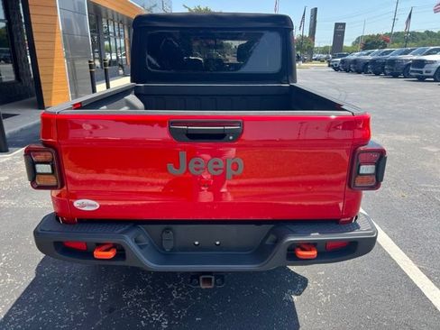 Used 2021 Jeep Gladiator Mojave w/ LED Lighting Group AWD/4WD image 23