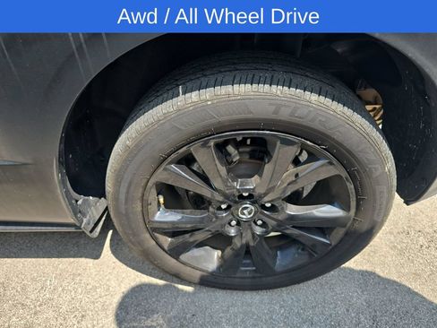 Used 2025 MAZDA CX-30 AWD 2.5 S w/ Preferred Package image 11