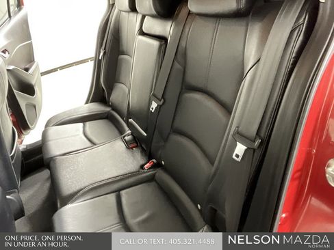 Used 2017 MAZDA MAZDA3 Grand Touring w/ Premium Equipment Package image 26