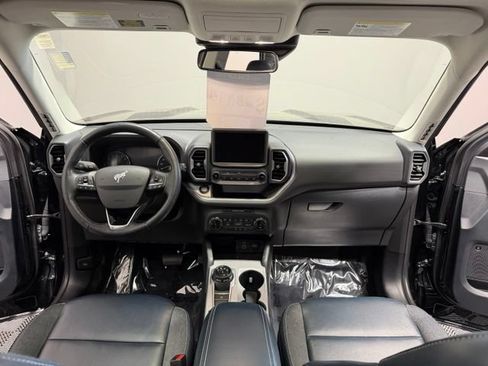 Used 2023 Ford Bronco Sport Outer Banks w/ Tech Package AWD/4WD image 32