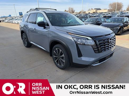 New 2026 Nissan Pathfinder Platinum image 7