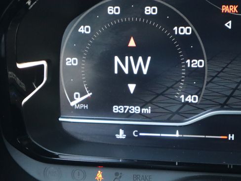 Used 2022 GMC Yukon Denali AWD/4WD image 35