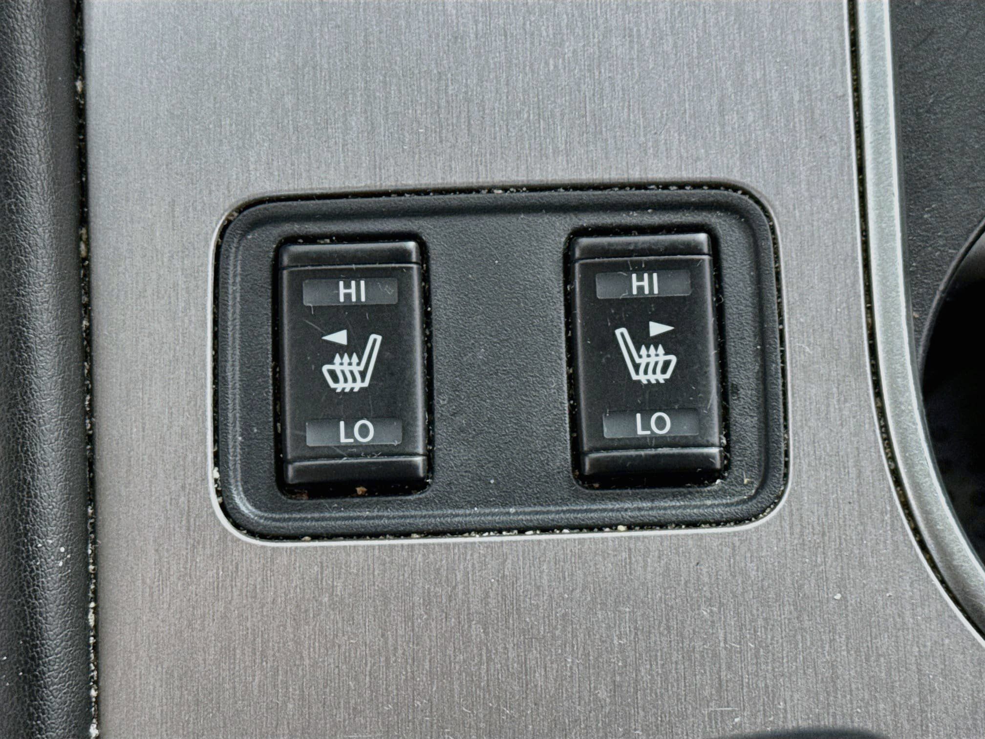 Used 2023 Nissan Murano SV w/ SV Midnight Edition Package AWD/4WD image 3