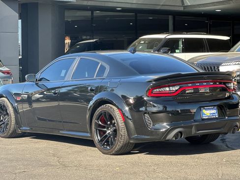 Used 2022 Dodge Charger Scat Pack RWD image 6