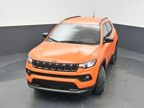 New 2026 Jeep Compass Latitude image 37