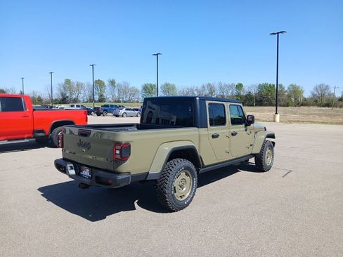 New 2026 Jeep Gladiator Willys image 8