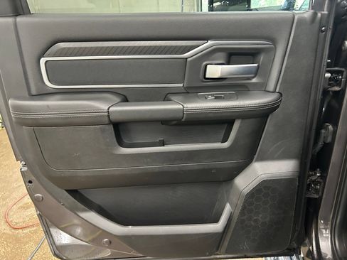 Certified 2025 RAM 2500 Big Horn AWD/4WD image 26