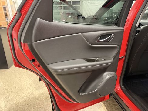 Used 2024 Chevrolet Blazer LT w/ Convenience Package FWD image 22