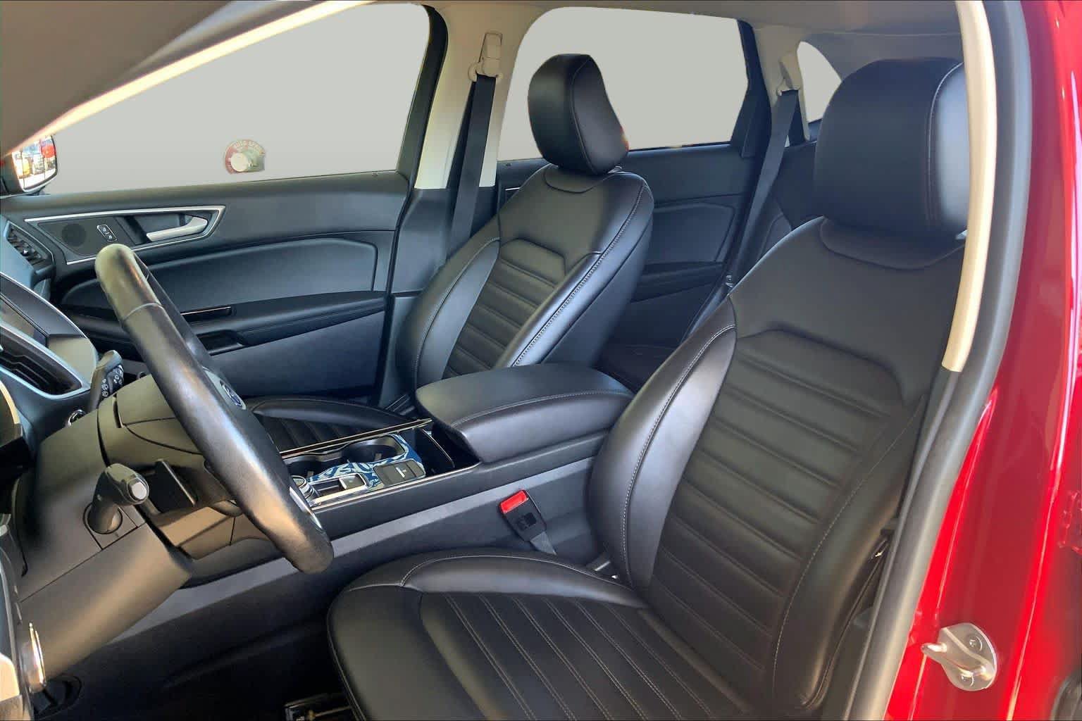 Used 2020 Ford Edge SEL w/ Convenience Package AWD/4WD image 8