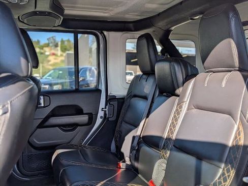Certified 2020 Jeep Wrangler Unlimited Sahara image 14