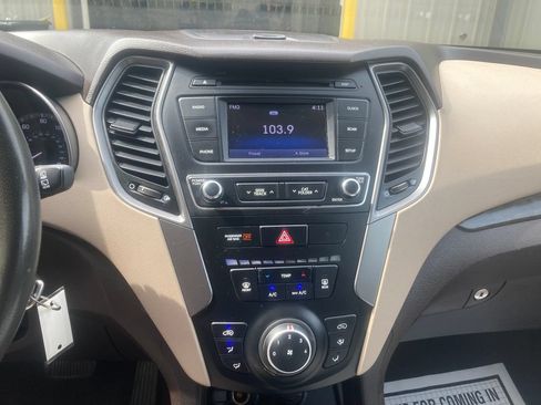 Used 2017 Hyundai Santa Fe Sport AWD/4WD image 22